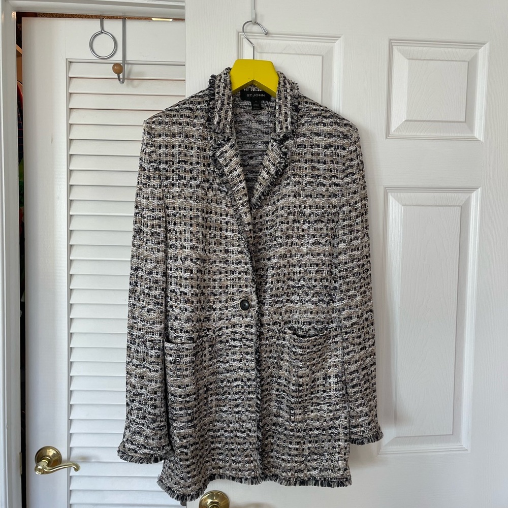 St. John lightweight Tweed Blazer